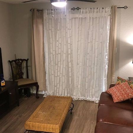 Lovely 1-Bedroom Rental Space With Free Parking Charlotte Exterior photo